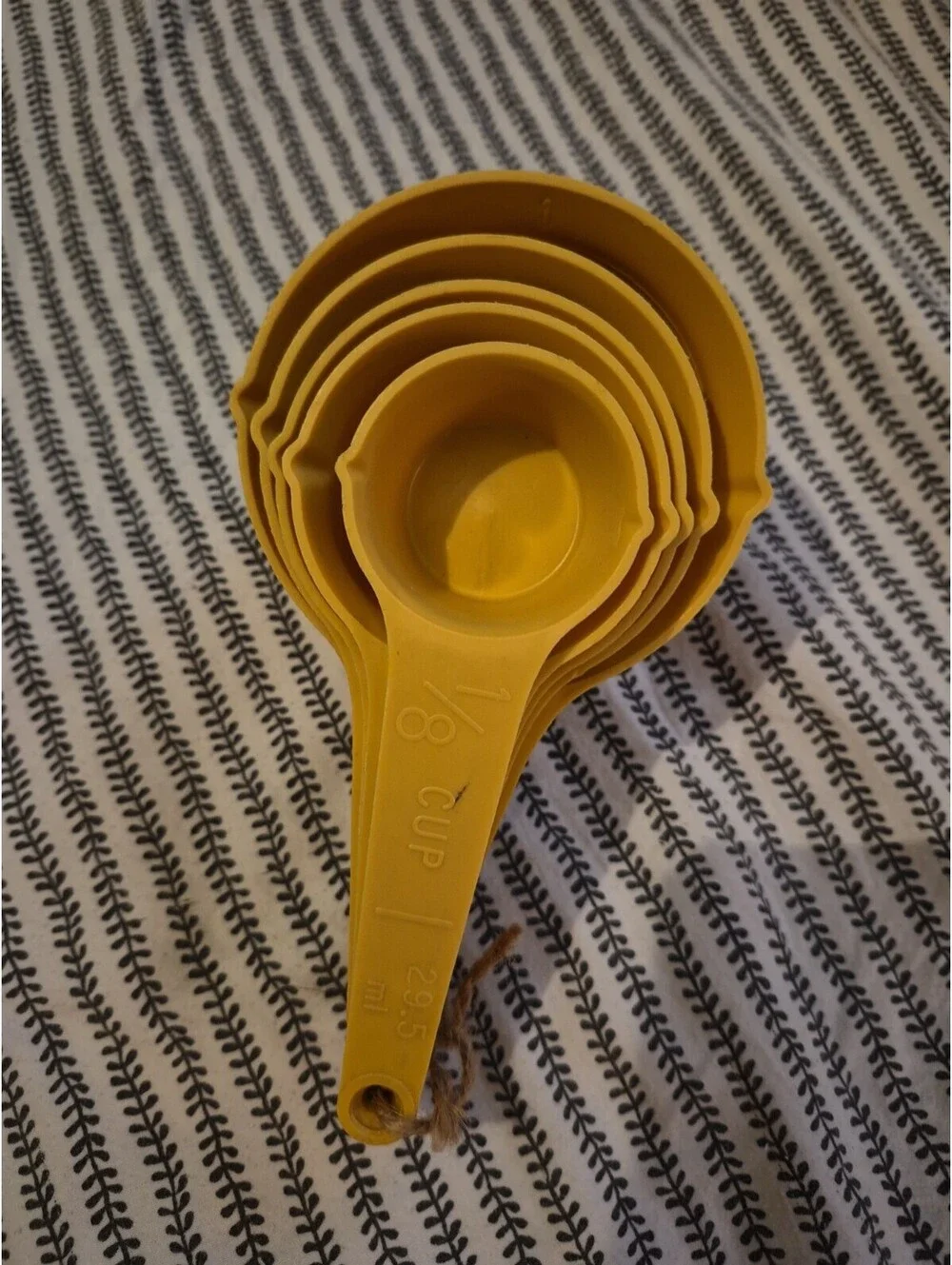 5 pc Lot Vintage Foley Measuring Cups Harvest Gold Yellow MCM USA